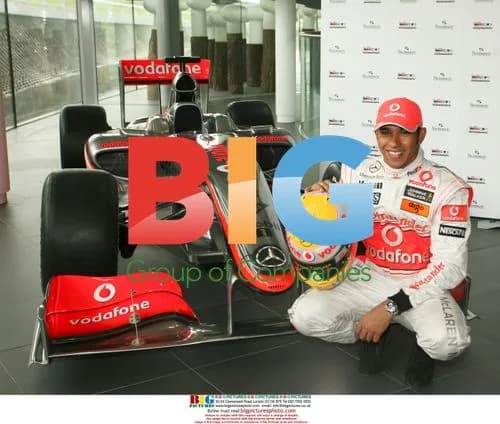 Lewis Hamilton unveils new McLaren helmet