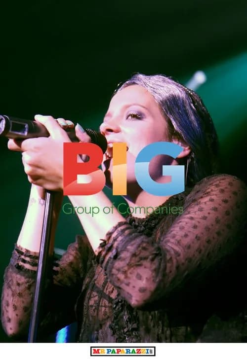 Lily Allen Performs at London's West End