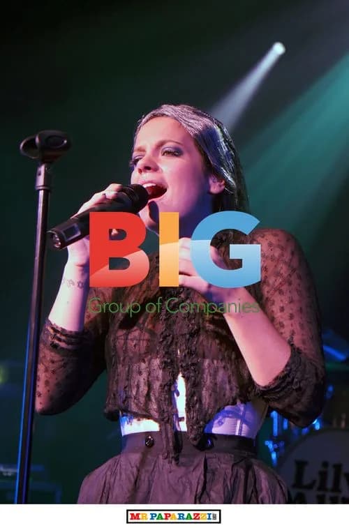 Lily Allen returns to first performance venue