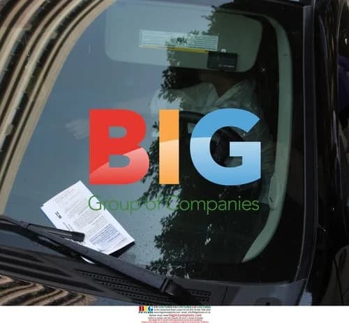 Jessica Alba gets parking tickets in Beverly Hills