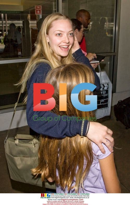 Amanda Seyfried Arrives at LAX