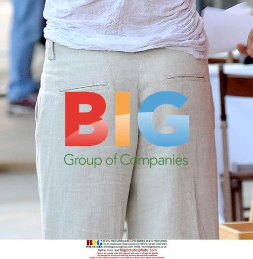 Jennifer Lopez on set of 'The Back-Up Plan'