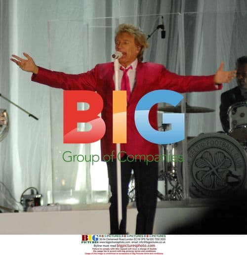 Rod Stewart Performs at Live Sun Festival