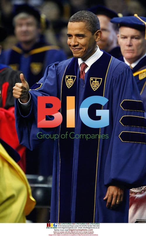 Obama receives honorary law degree from Notre Dame