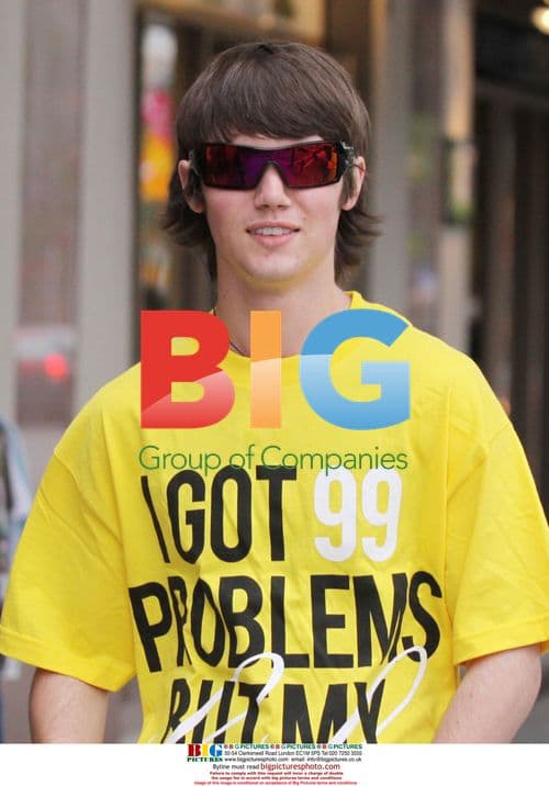 Cameron Bright out with Mom on Mother's Day