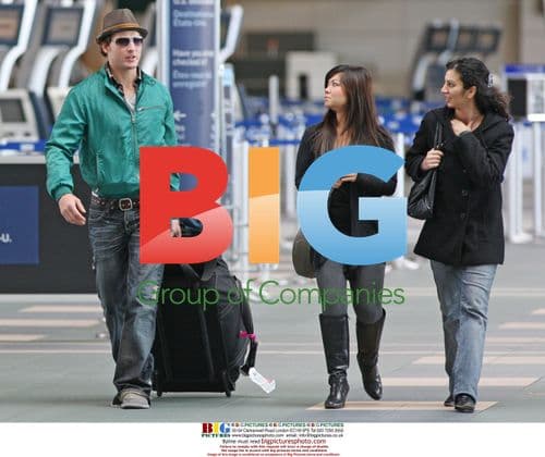 Peter Facinelli Departs Vancouver