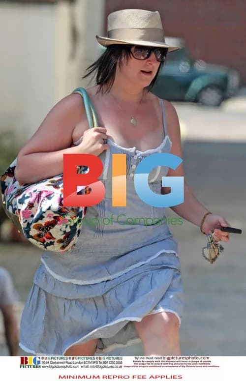 Natalie Cassidy at Hair Salon