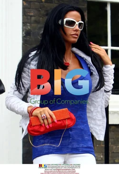 Katie Price Leaves Solicitor's Office