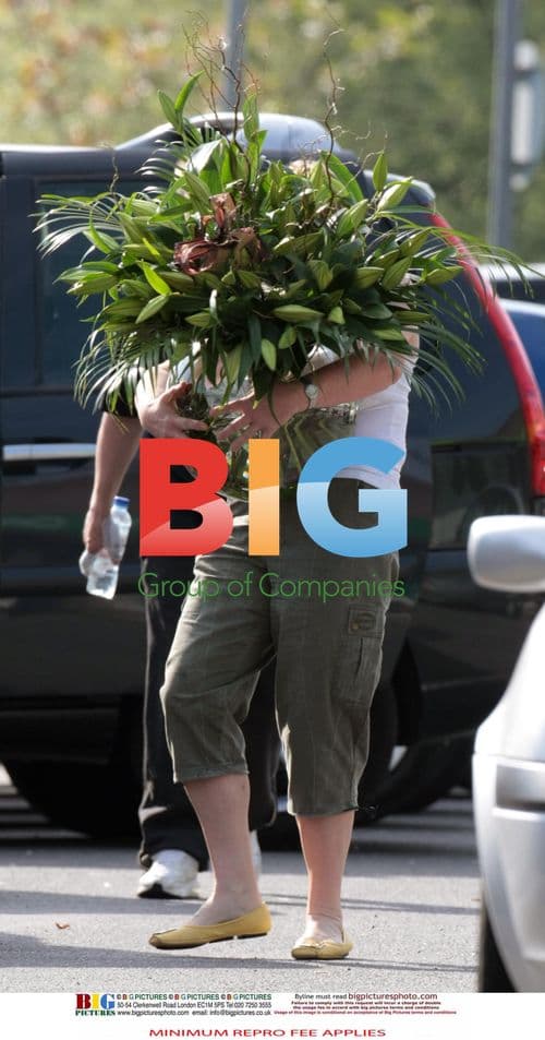 Fern Britton Food Shopping at Waitrose