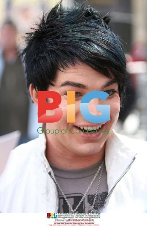 Adam Lambert performs on 'The Early Show'