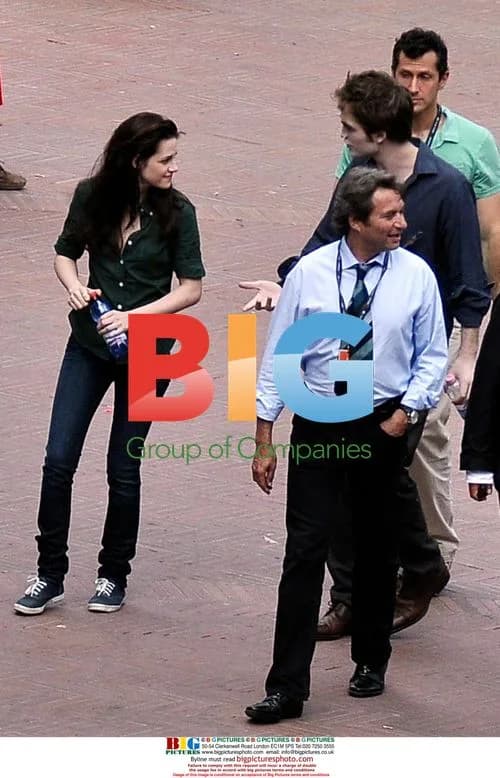 Robert Pattinson and Kristen Stewart on Twilight set in Italy
