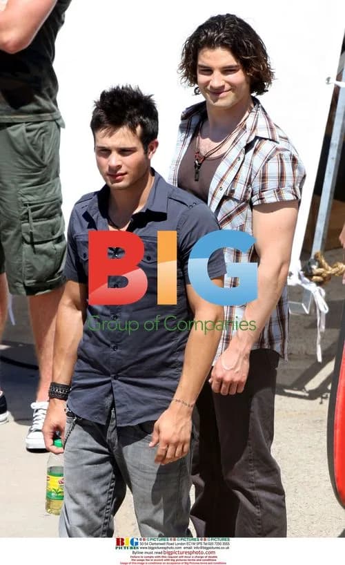 Cody Longo on set of 'Piranha 3-D'