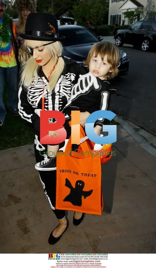 Christina Aguilera Trick or Treating