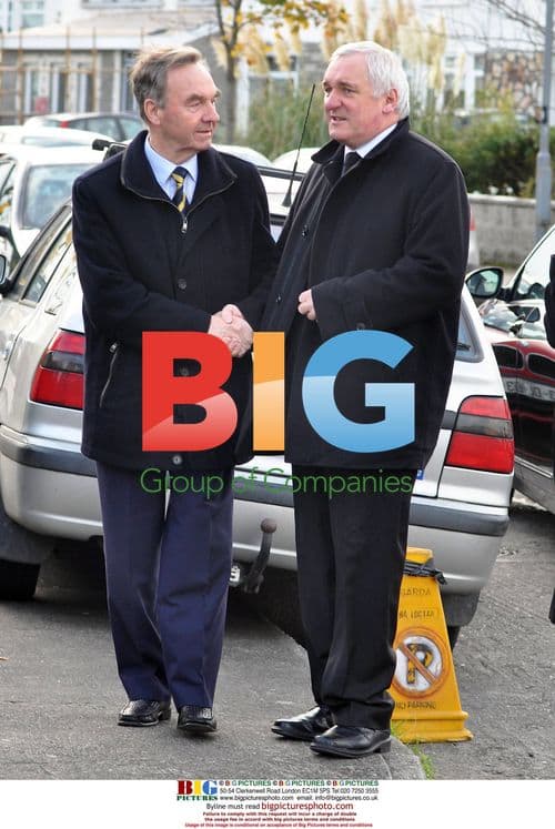 Westlife's Nicky Byrne lays father to rest