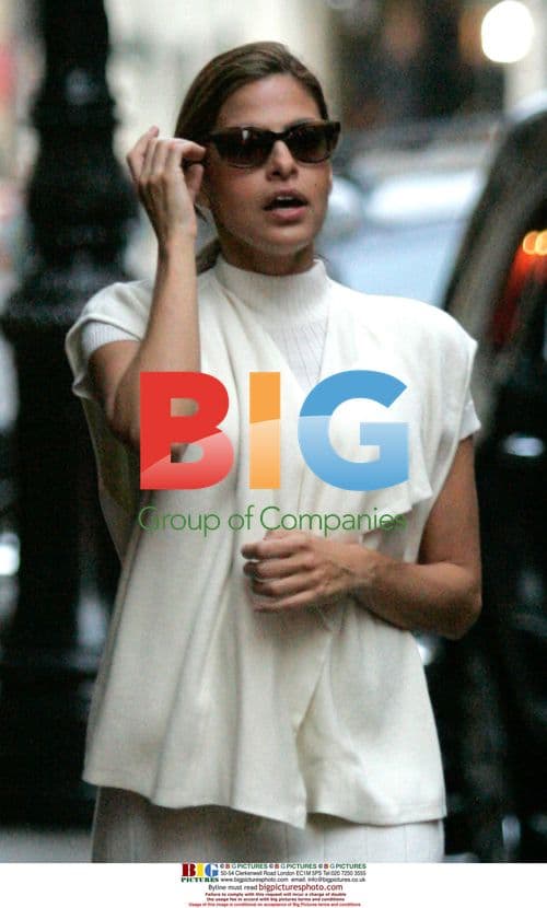 Eva Mendes in Soho, New York