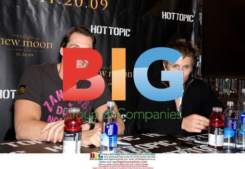 Daniel Cudmore and Charlie Bewley at 'The Twilight Saga: New Moon' Photo Call