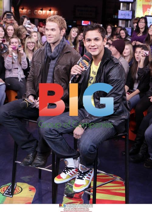 Twilight Cast on Much Music in Toronto