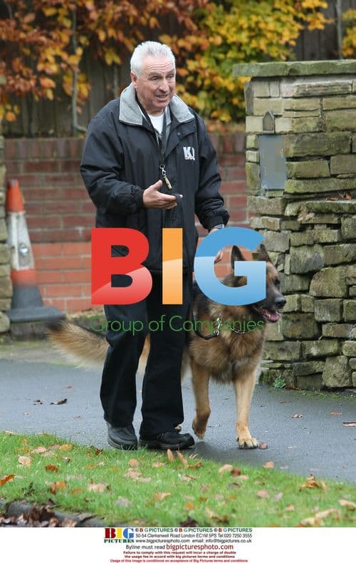 Vic Barlow trains Mark Croft's Alsatian