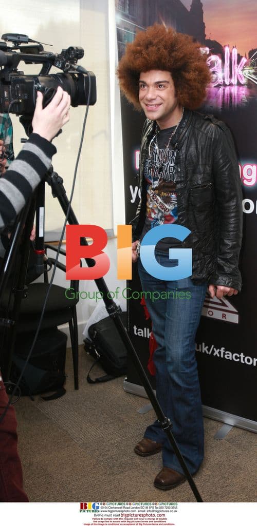 Jamie "Afro" Archer Performs in London School