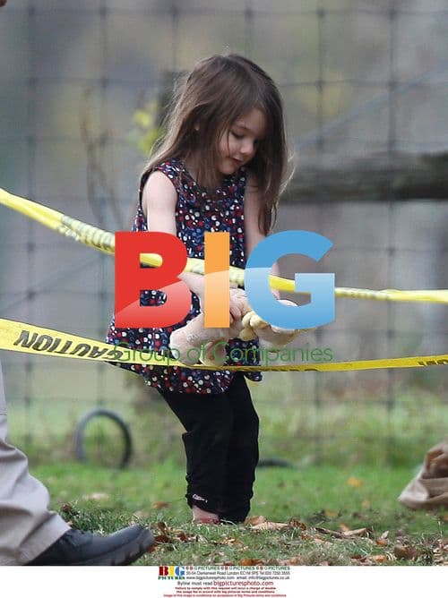 Suri Cruise on Mom's Film Set