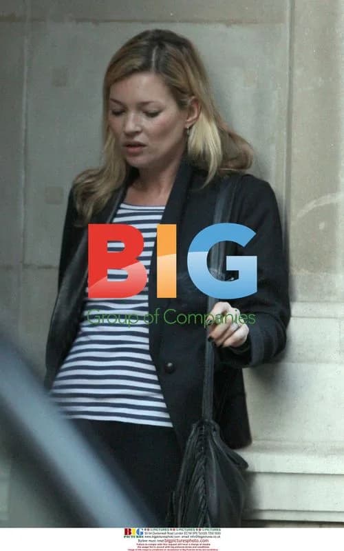 Kate Moss Smoking in London