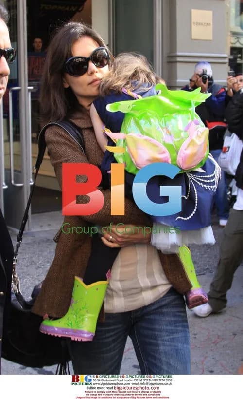 Katie Holmes and Daughter Suri in NYC