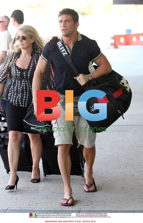 Alex Cage Fighter Spotted With Jordan