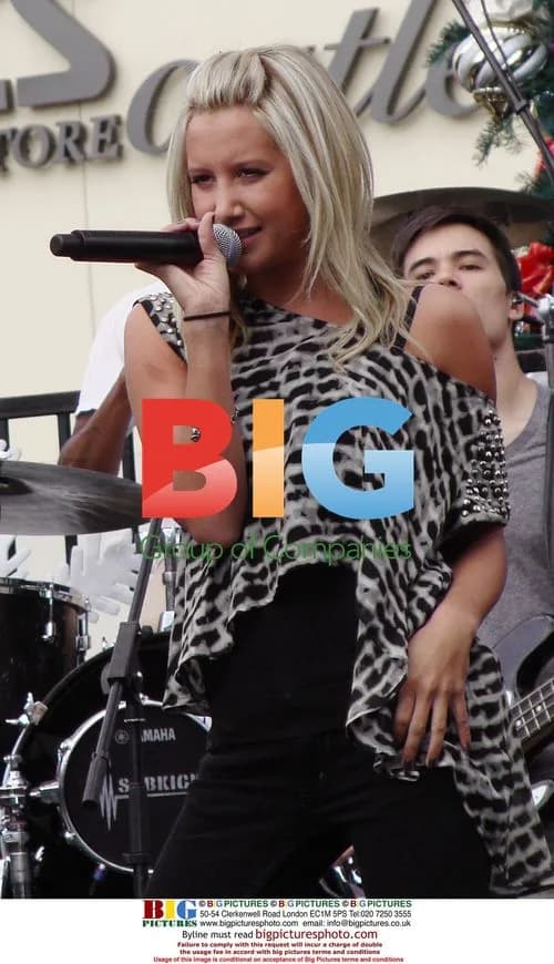 Ashley Tisdale Performs at Christmas Tree Lighting