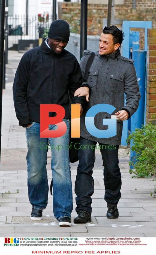 Peter Andre at Cash Point