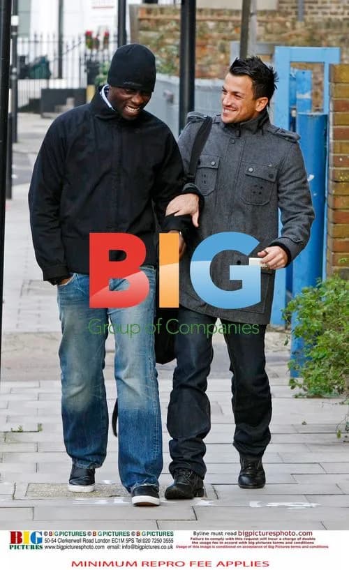 Peter Andre at Cash Point