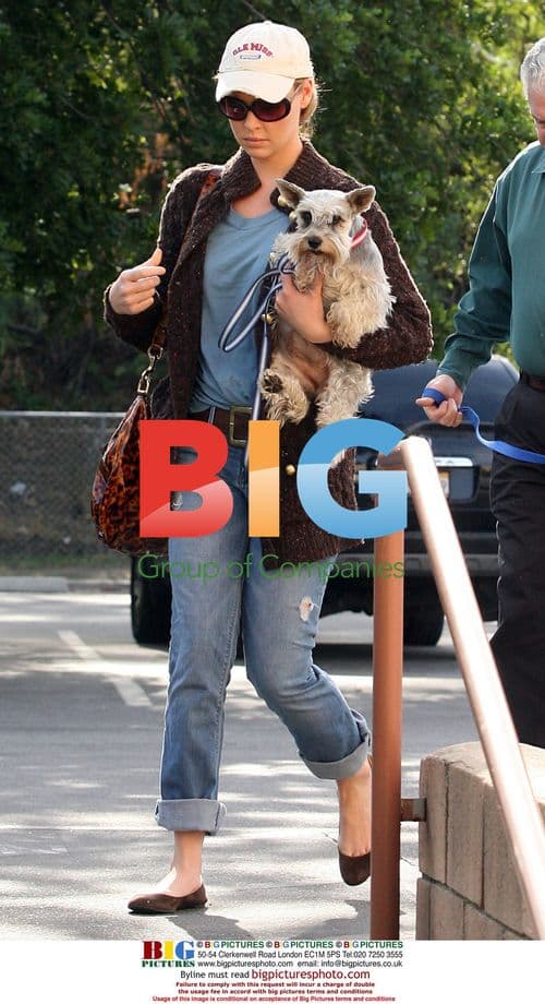 Katherine Heigl and Father-in-Law at Vet