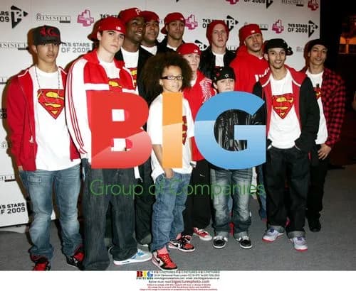 Diversity Backstage at T4's Stars of 2009