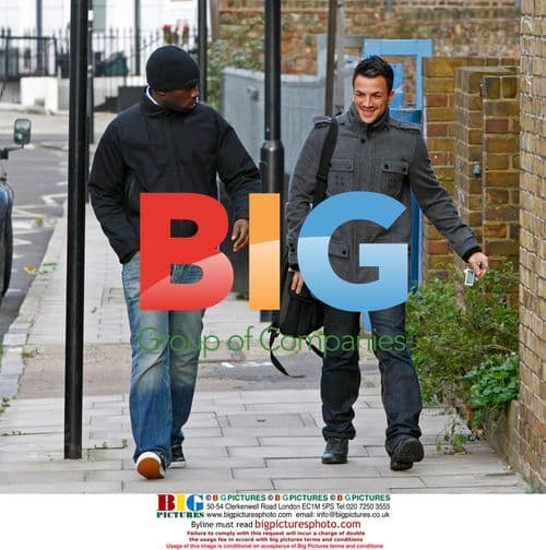 Peter Andre at Cash Point