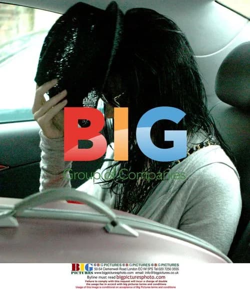Russel Brand and Katy Perry Leaving for Paris