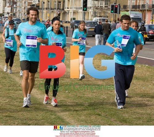 Jordan and Alex Reid Run for Charity