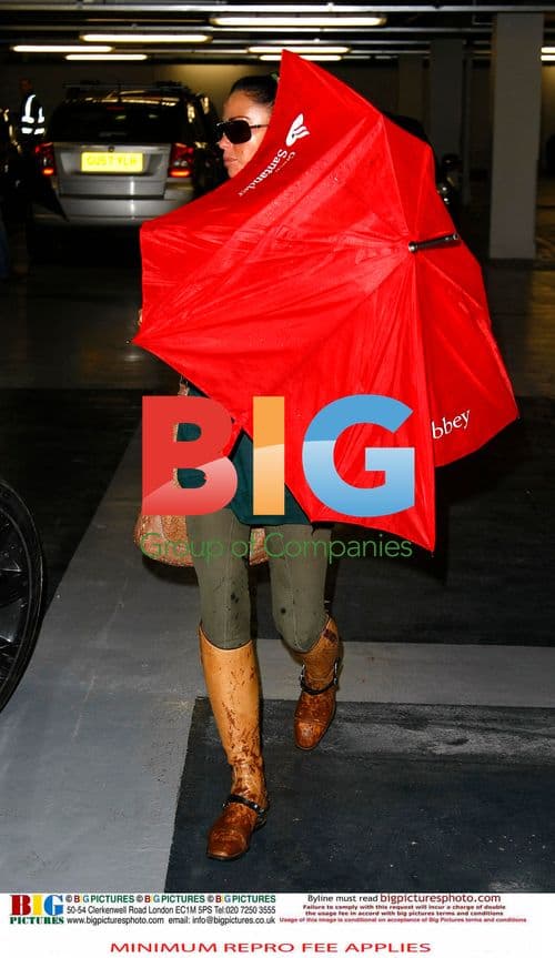 Katie Price Loses Cool with Photographer in Brighton