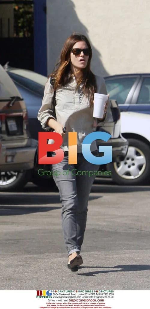 Rachel Bilson & Hayden Christenson Grab Cuban Food
