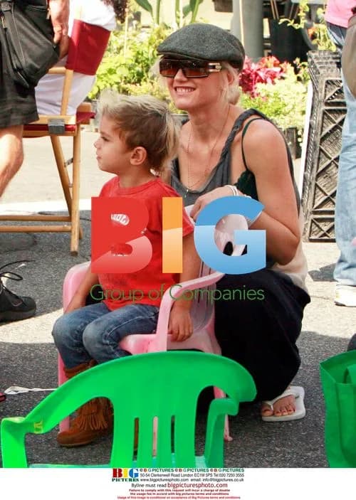 Gwen Stefani and Family at Hollywood Farmers Market