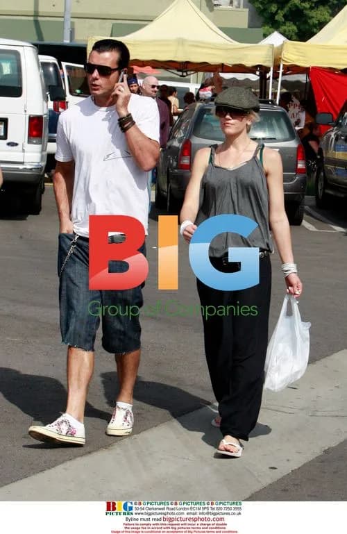 Gwen Stefani and Family at Farmers Market