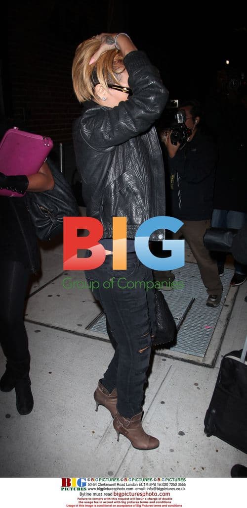 Rihanna Leaving NYC Studio