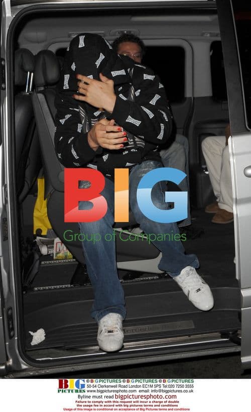 Katie Price, Alex Reid leave theater