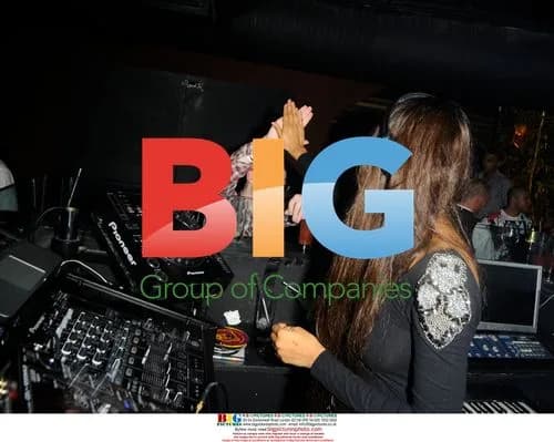 VV Brown DJs at Maya Club