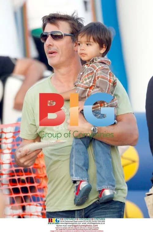 Chris Noth with Girlfriend and Son at Pumpkin Patch