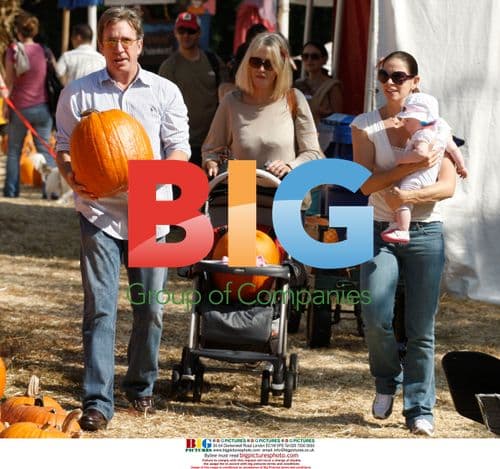 Tim Allen at Pumpkin Patch with Family
