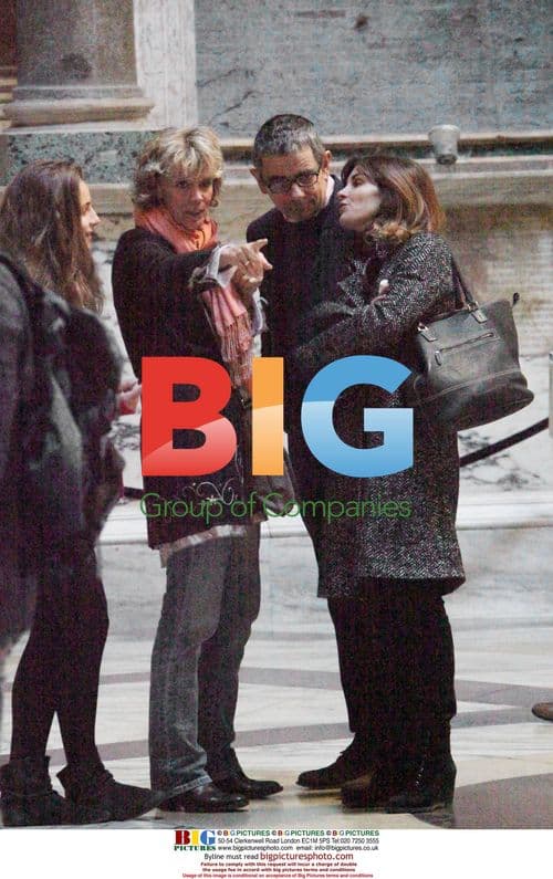 Rowan Atkinson Family Visit in Rome