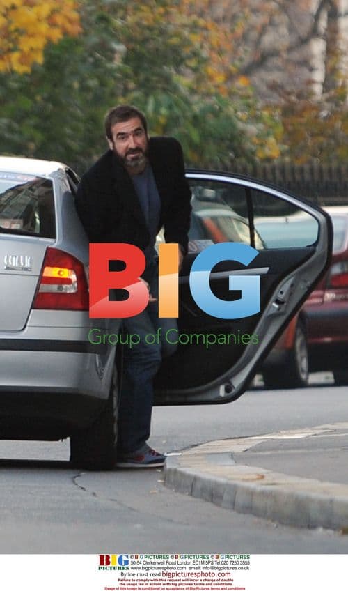 Eric Cantona with wife and newborn son