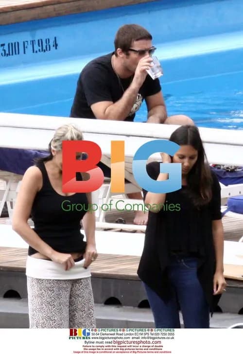 Liam Gallagher and Nicole Appleton on Holiday