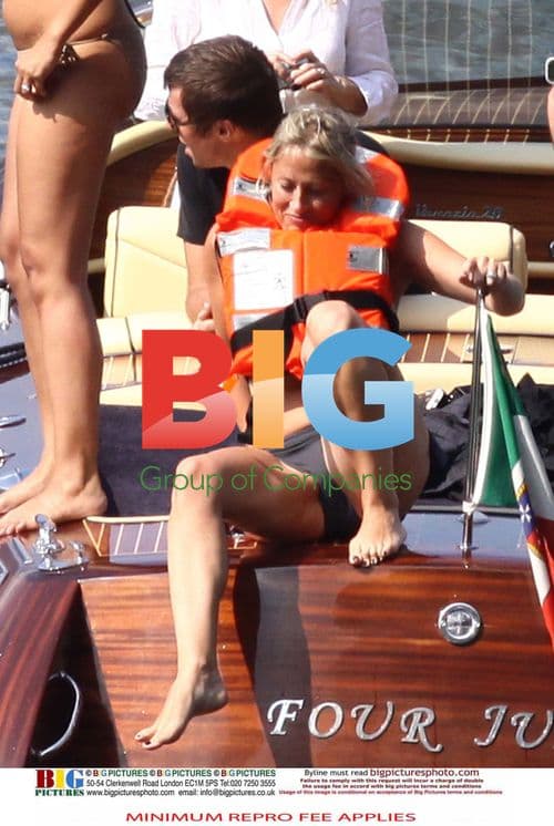 Liam Gallagher Relaxes on Boat With Nicole Appleton