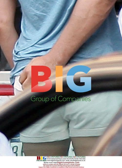 Jennifer Aniston and Gerard Butler on 'The Bounty' set