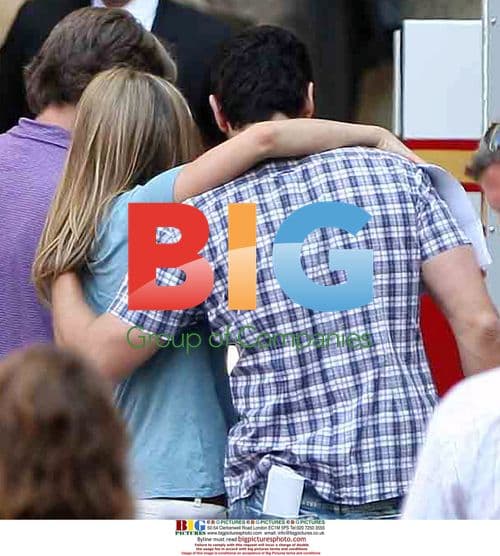 Jennifer Aniston and Gerard Butler on 'The Bounty' set
